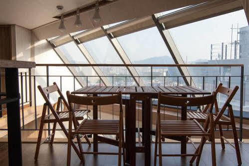 Cube Guesthouse Сеул Экстерьер фото